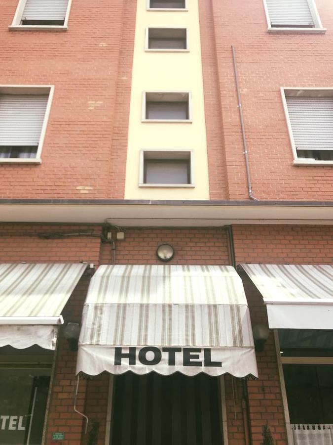 Hotel Cinzia Savignano sul Panaro Exterior foto